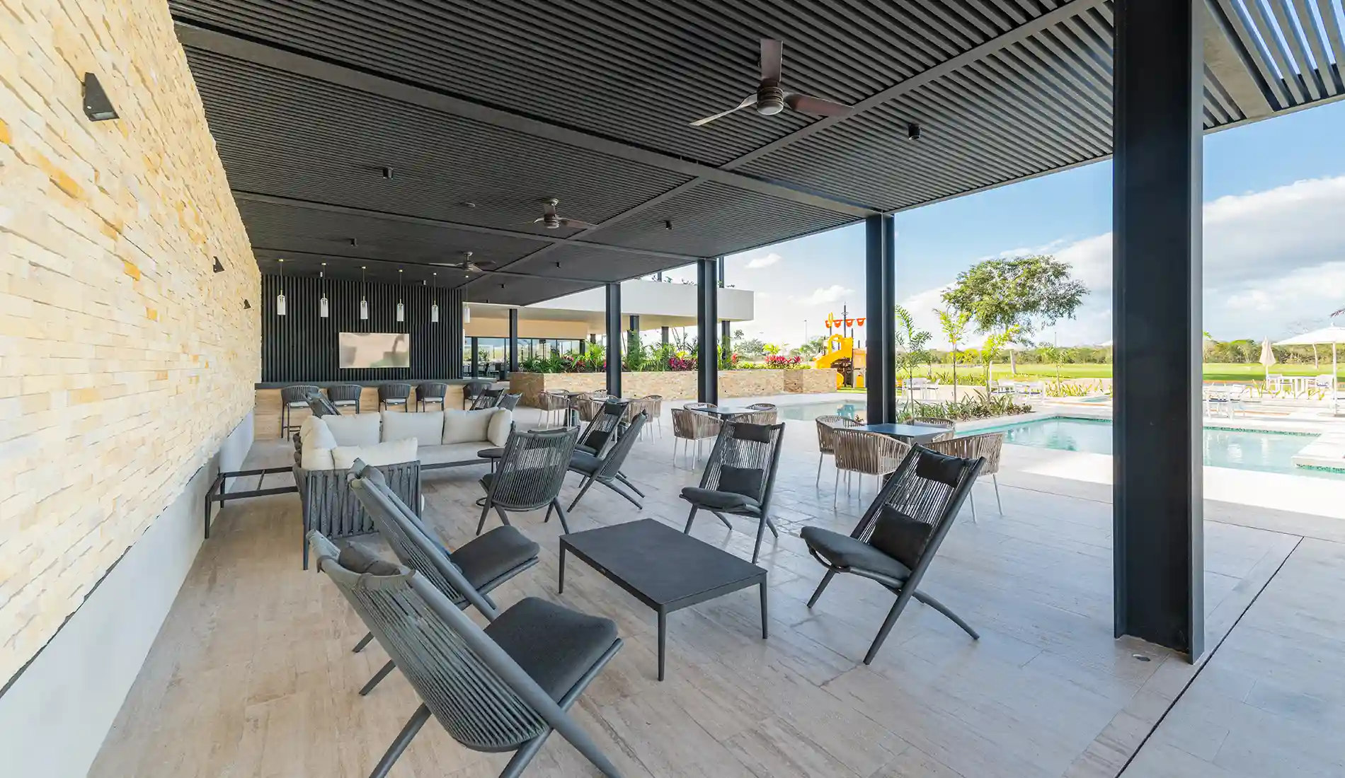 Terrace Clubhouse Provincia Mérida SIMCA